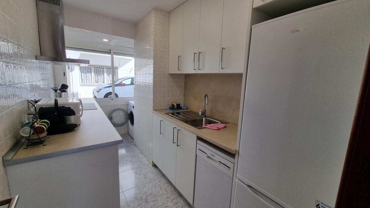 Apartamento renovado en Barrio de los Pescadores Rosas Exterior foto