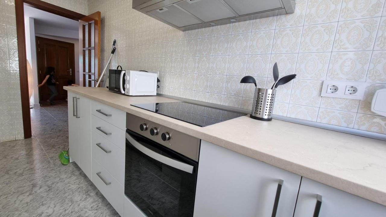 Apartamento renovado en Barrio de los Pescadores Rosas Exterior foto